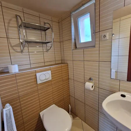 Richie I & Pool Apartament *